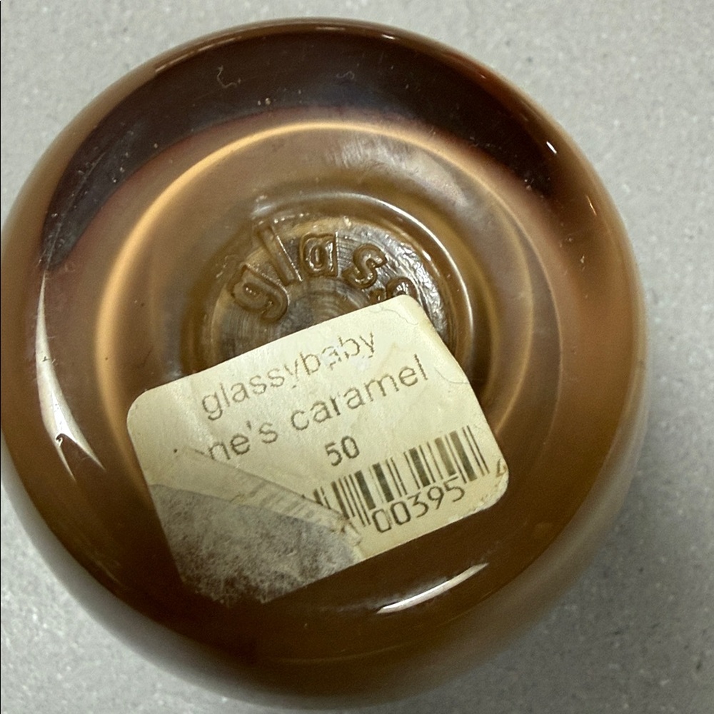 GlassyBaby Jane’s Caramel - Picture 2 of 2
